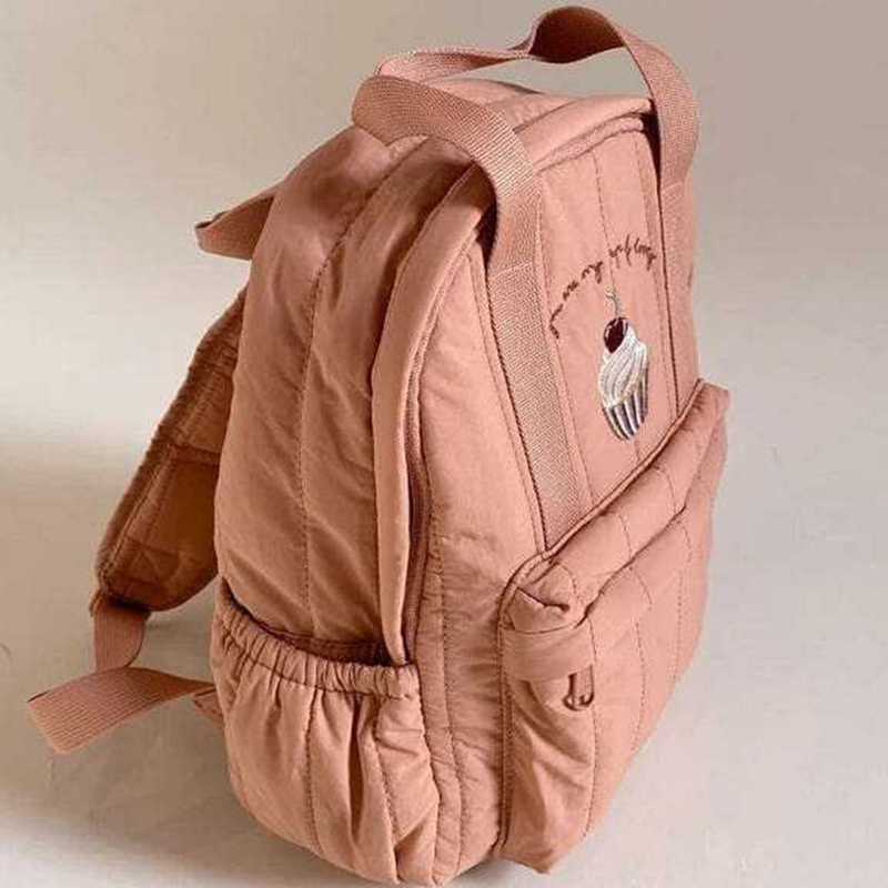 الأطفال على ظهره حقيبة مدرسية  - مراجعة Backpack Diaper Bag وسعره